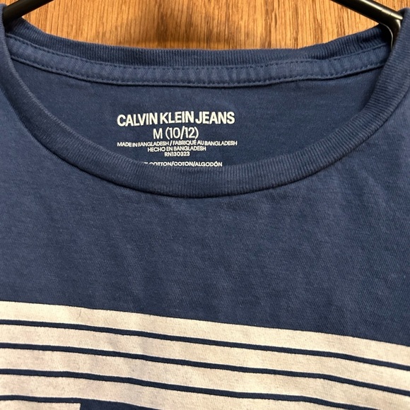 Calvin Klein Jeans Kids Blue Graphic Tee - Picture 2 of 3